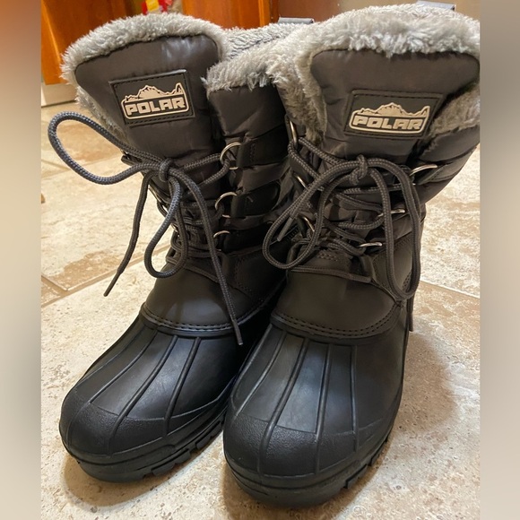 Men's Gray Winter Boots - Picture 4 of 10